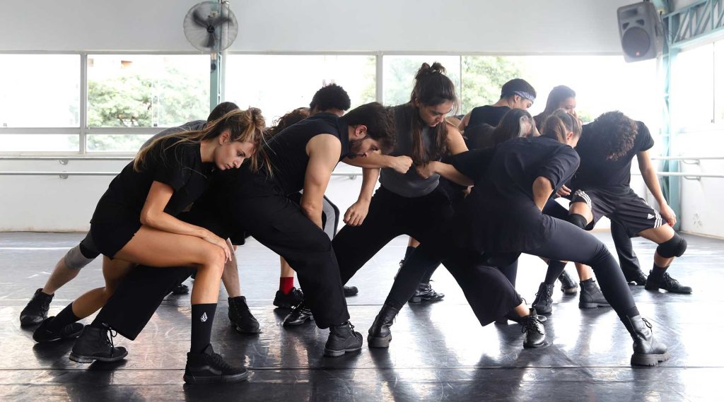 Movement-Research-Workshop-with-Cisne-Negro